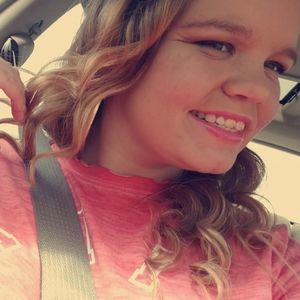 Meet your Posher, Devin